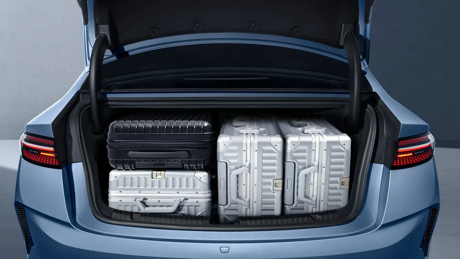 feature_4_4d8094da57