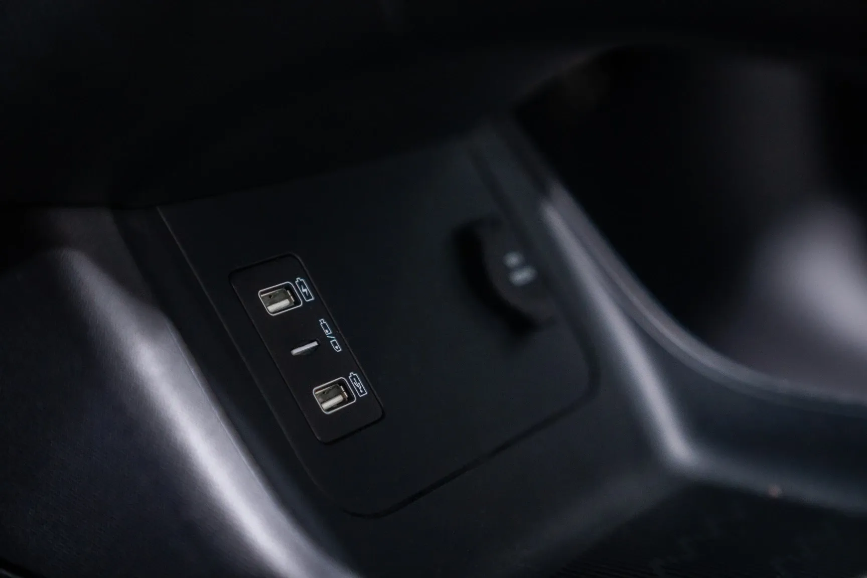 feature_6_eef6e8387b