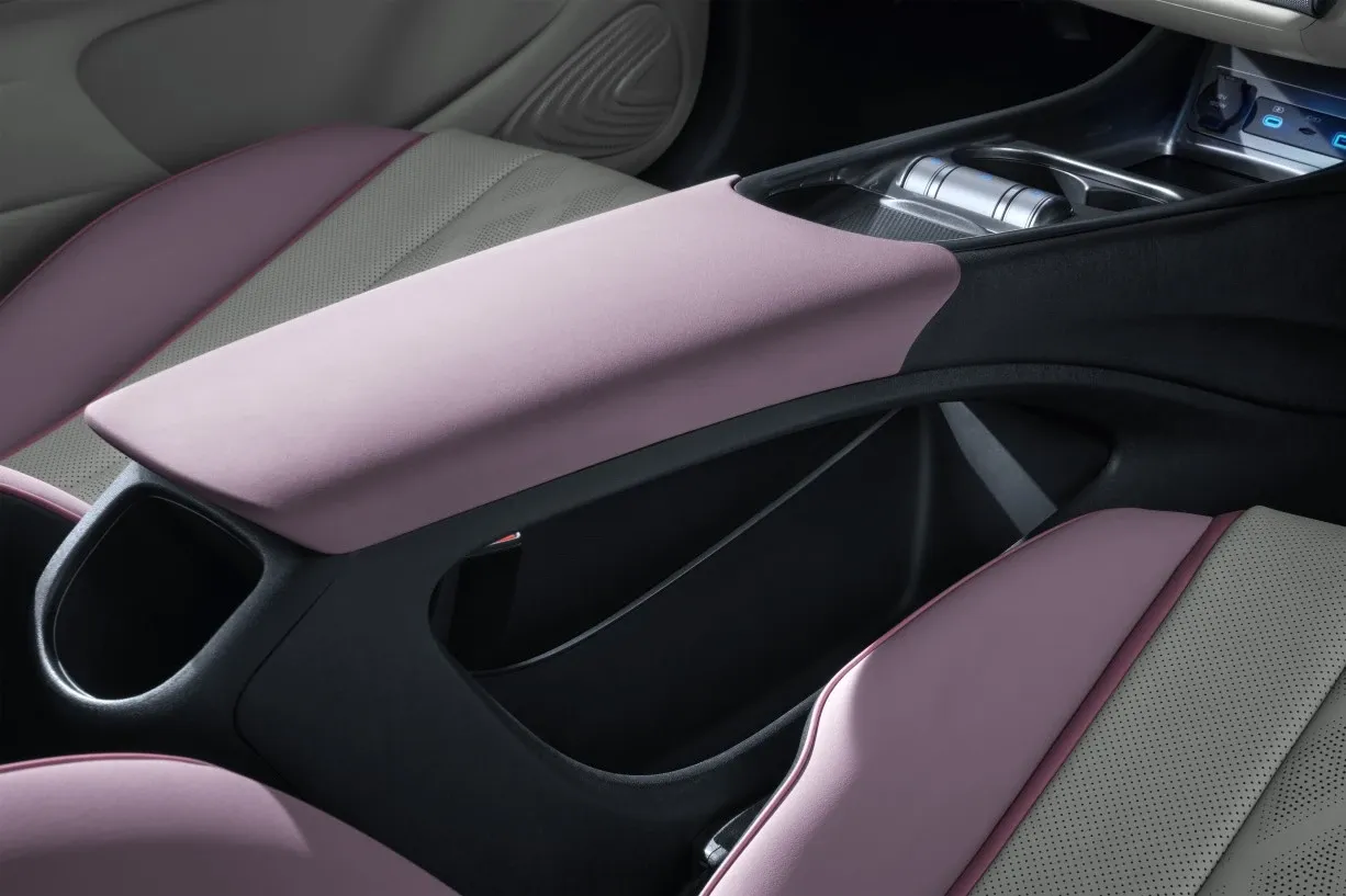 feature_7_b549ebf64b