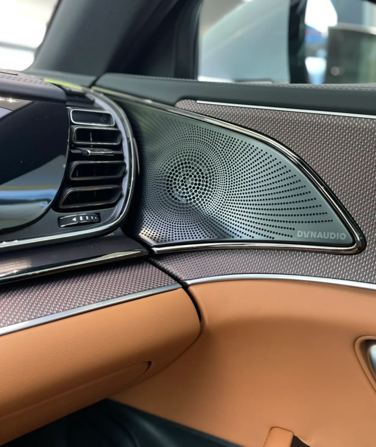 han_feature_4_aac159cc98